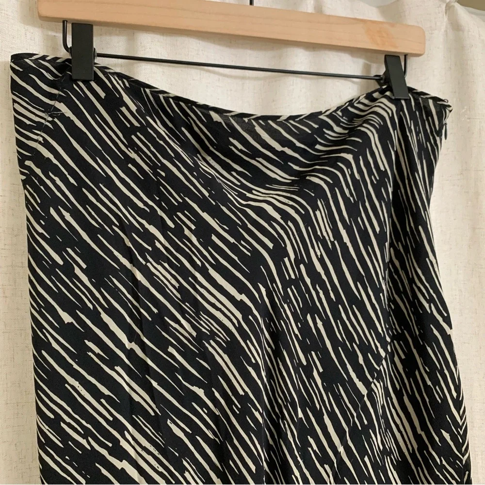 The Limited 100% Silk Black White Midi Animal Zebra Print Style Flowy Lace Skirt - Picture 3 of 9